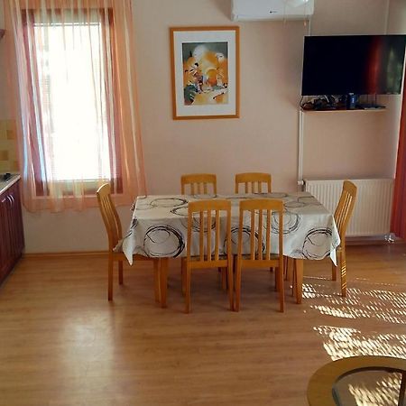Jenny Apartman Siofok Exterior photo